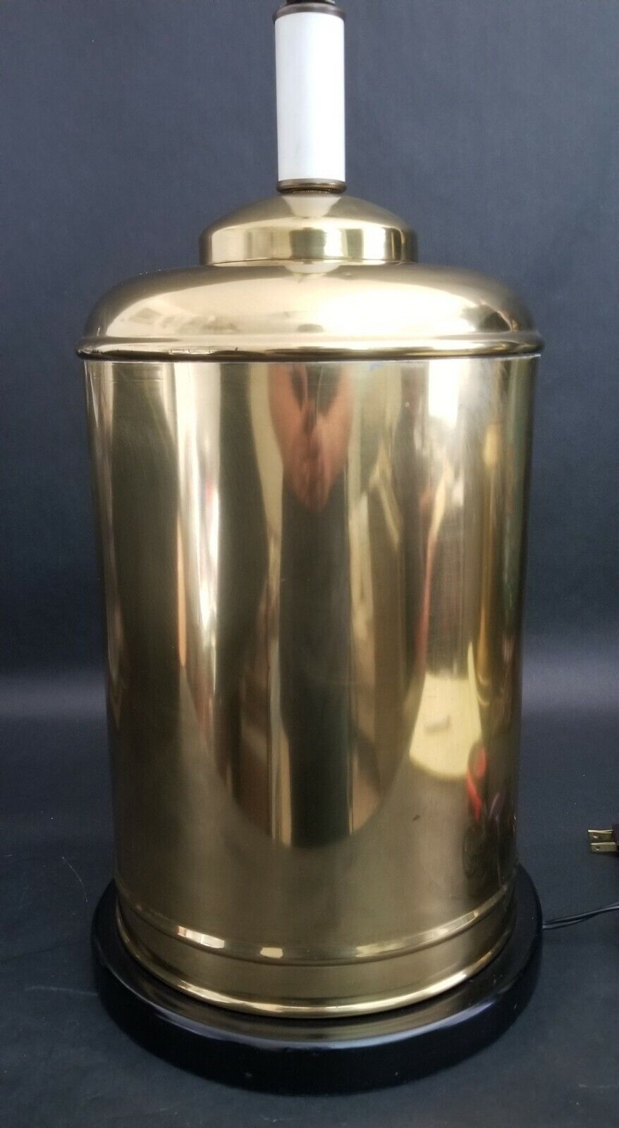 Vintage Large Asian Chinoiserie Brass Tea Canister Table Lamp