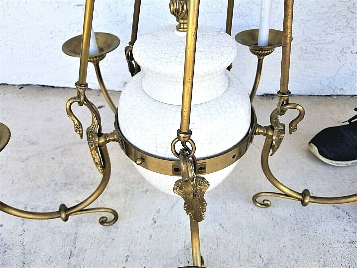 Vtg French Empire Brass Swans 5 Light Ceramic Urn Style Chandelier