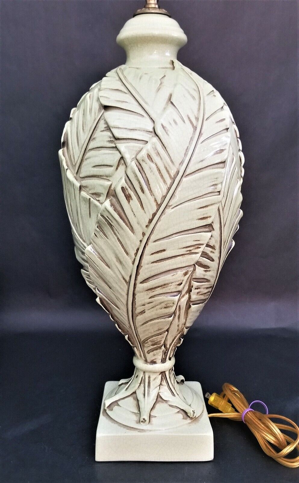 BRADBURN GALLERY Tropical Coastal Palm Leaves Crackle Finish Table Lamp