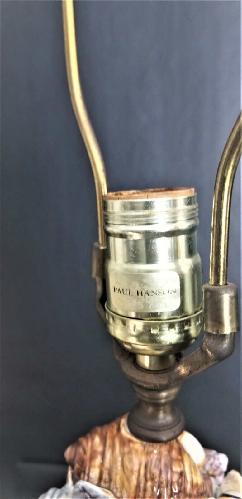 PAUL HANSON 3 Dimensional Tower of Sea Shells Ceramic Table Lamp Beach Coastal