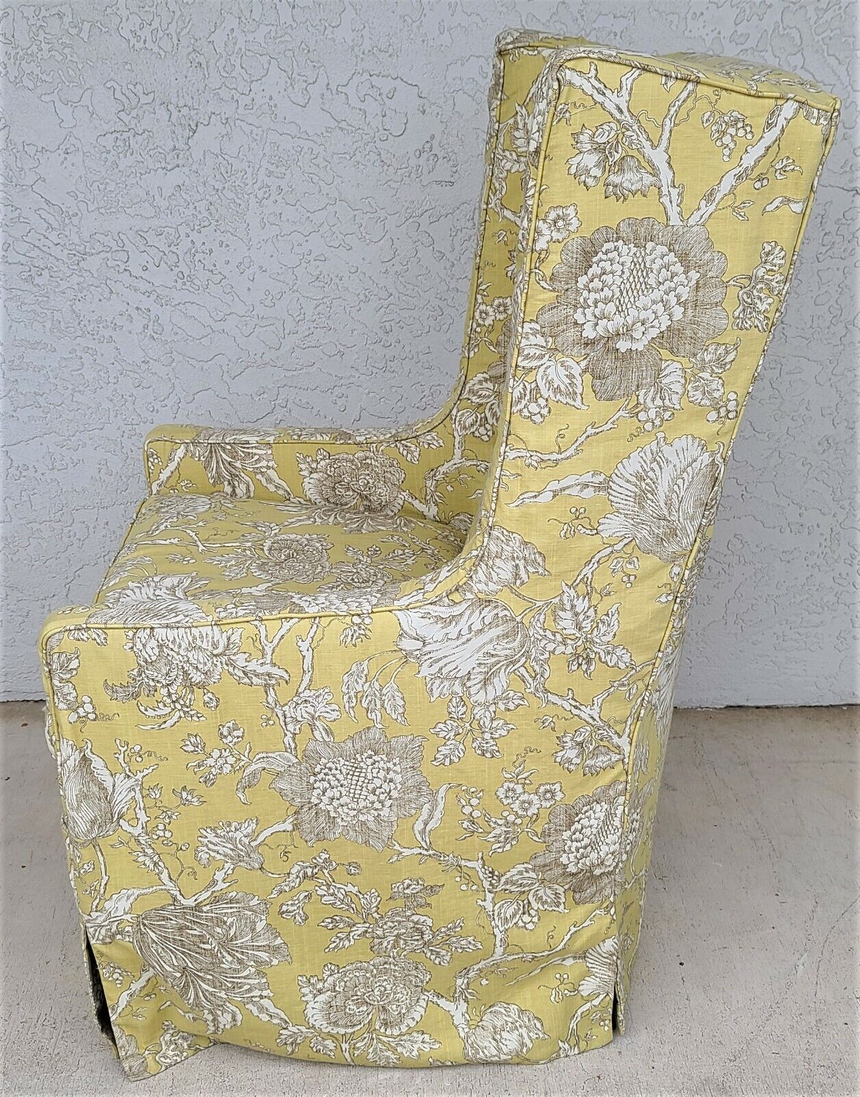 LEE INDUSTRIES Cotton Linen Asian Floral Slipcovered Wingback Armchair w Pillows