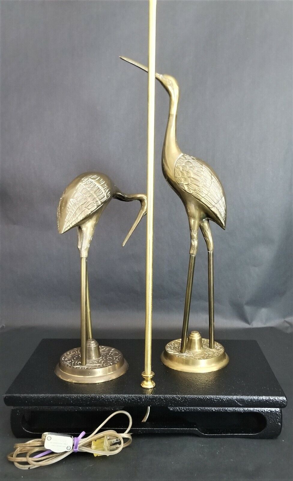 Large Mid Century Vintage Asian Chinoiserie Table Lamp Brass Cranes on Wood Base