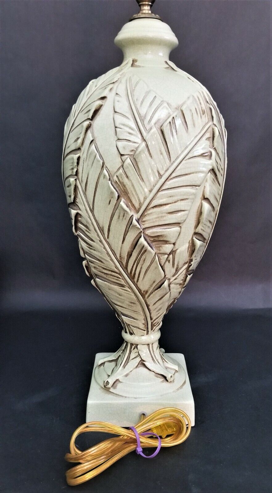 BRADBURN GALLERY Tropical Coastal Palm Leaves Crackle Finish Table Lamp