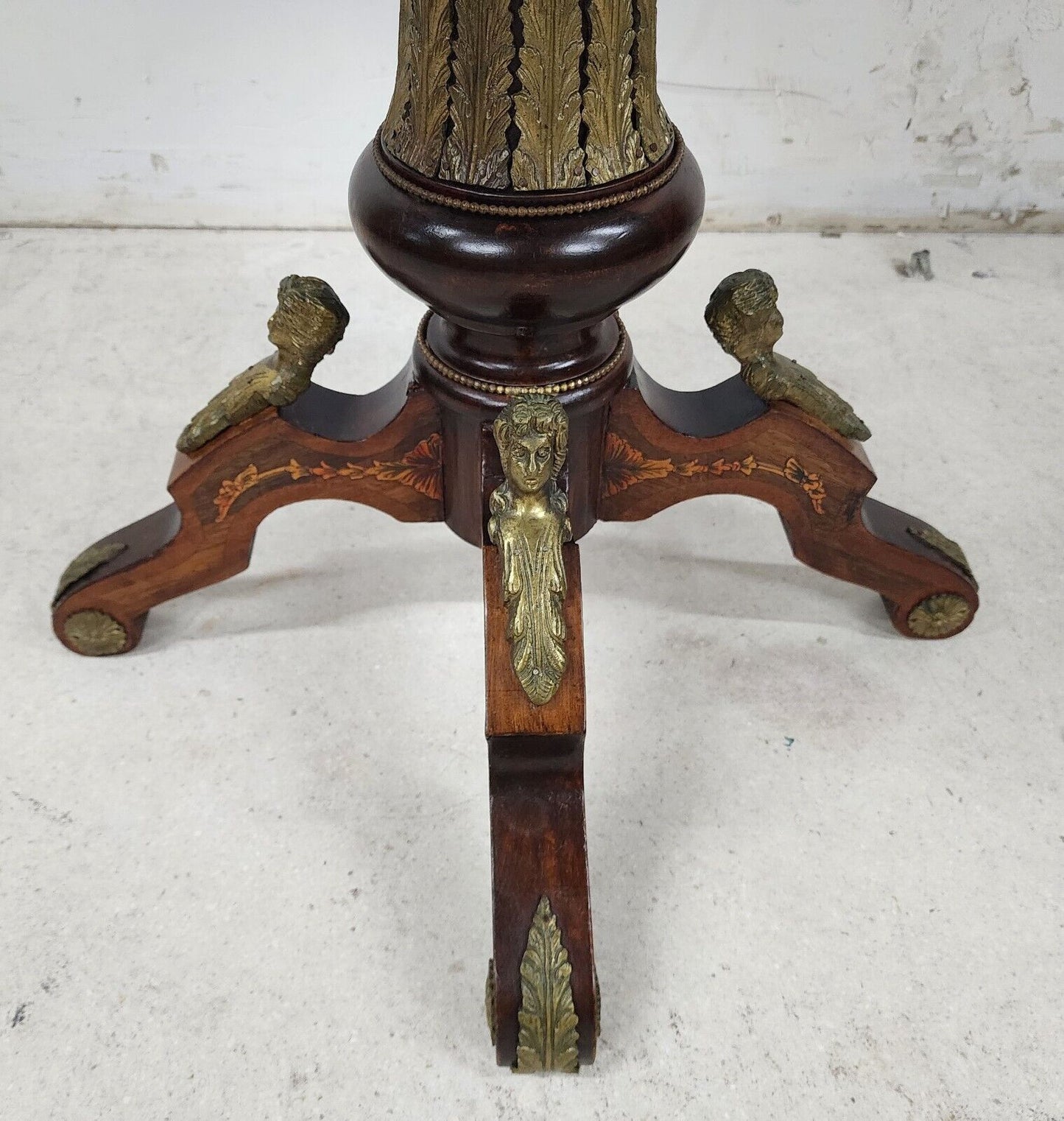 French Center Accent Lamp Table Louis XV Ormolu Mounts