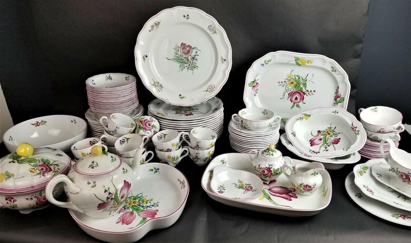 (1) Only SPODE MARLBOROUGH SPRAYS Older Mark 12 3/4" Chop Round Platter S/46