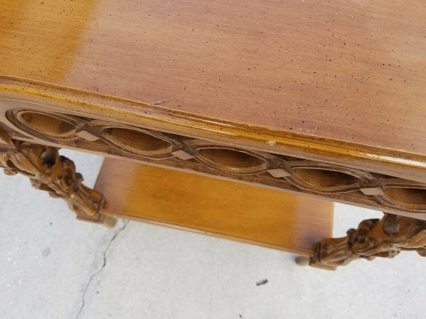 Pair of Vintage Italian Provincial Hand Carved Side End Tables