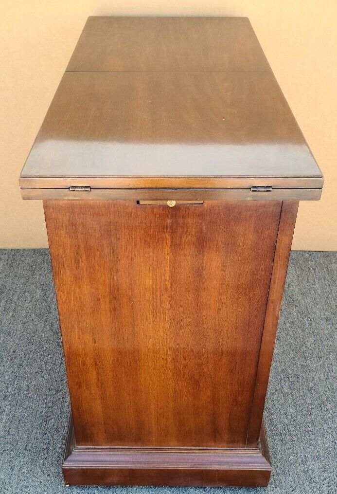 Vtg DREXEL Flame Mahogany Flip Top Rolling Buffet Sideboard Dry Bar Server Cart