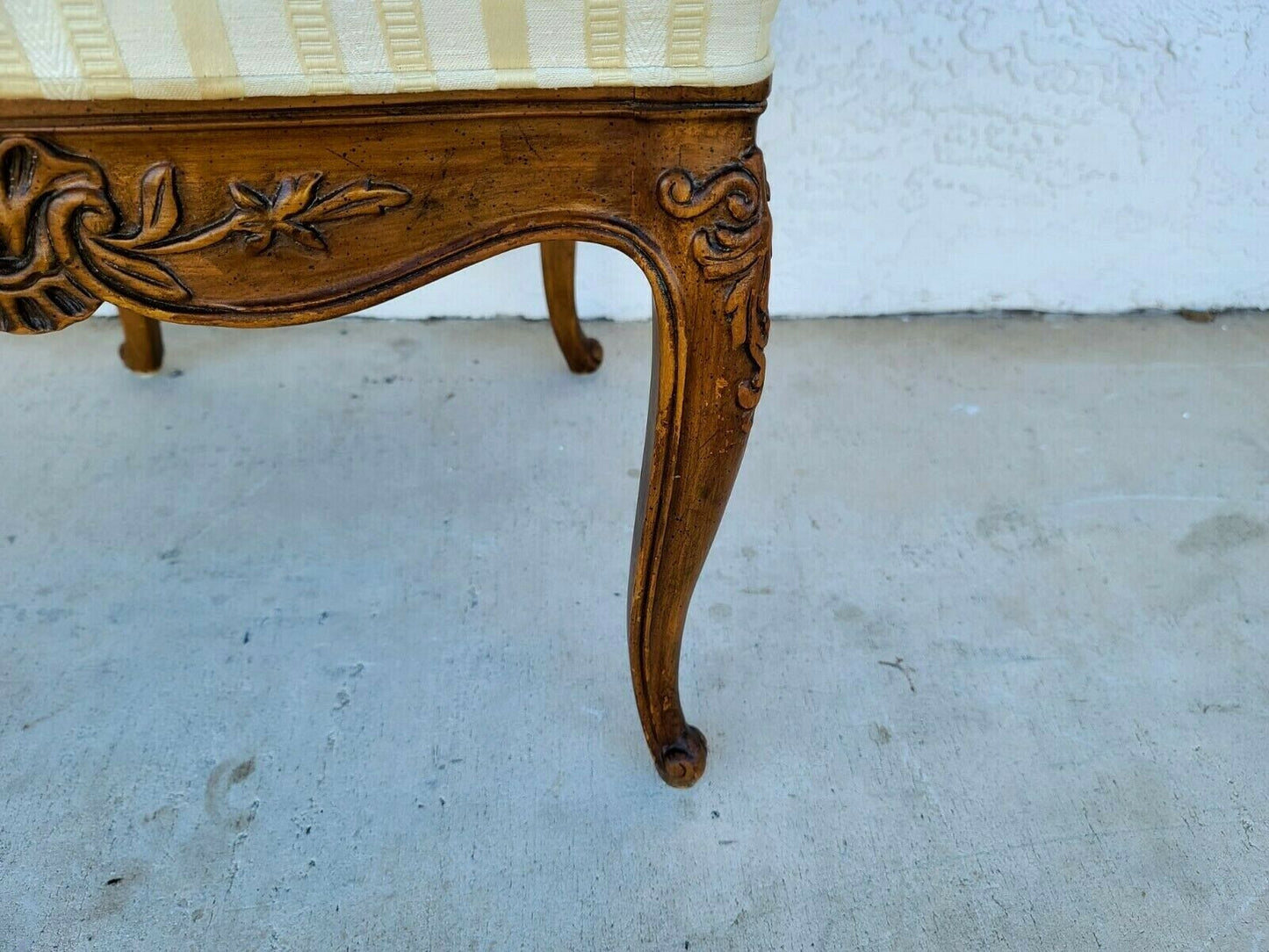 HENREDON French Provincial Cane Back Dining Chairs Model 2377 - Set of 5