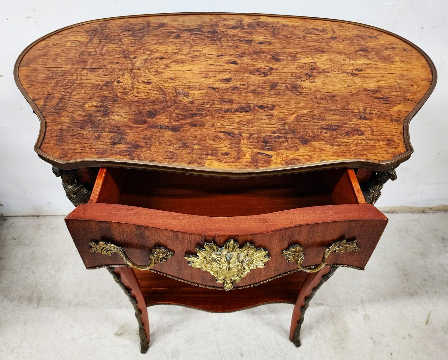 French Center Accent Lamp Table Louis XV Ormolu Mounts