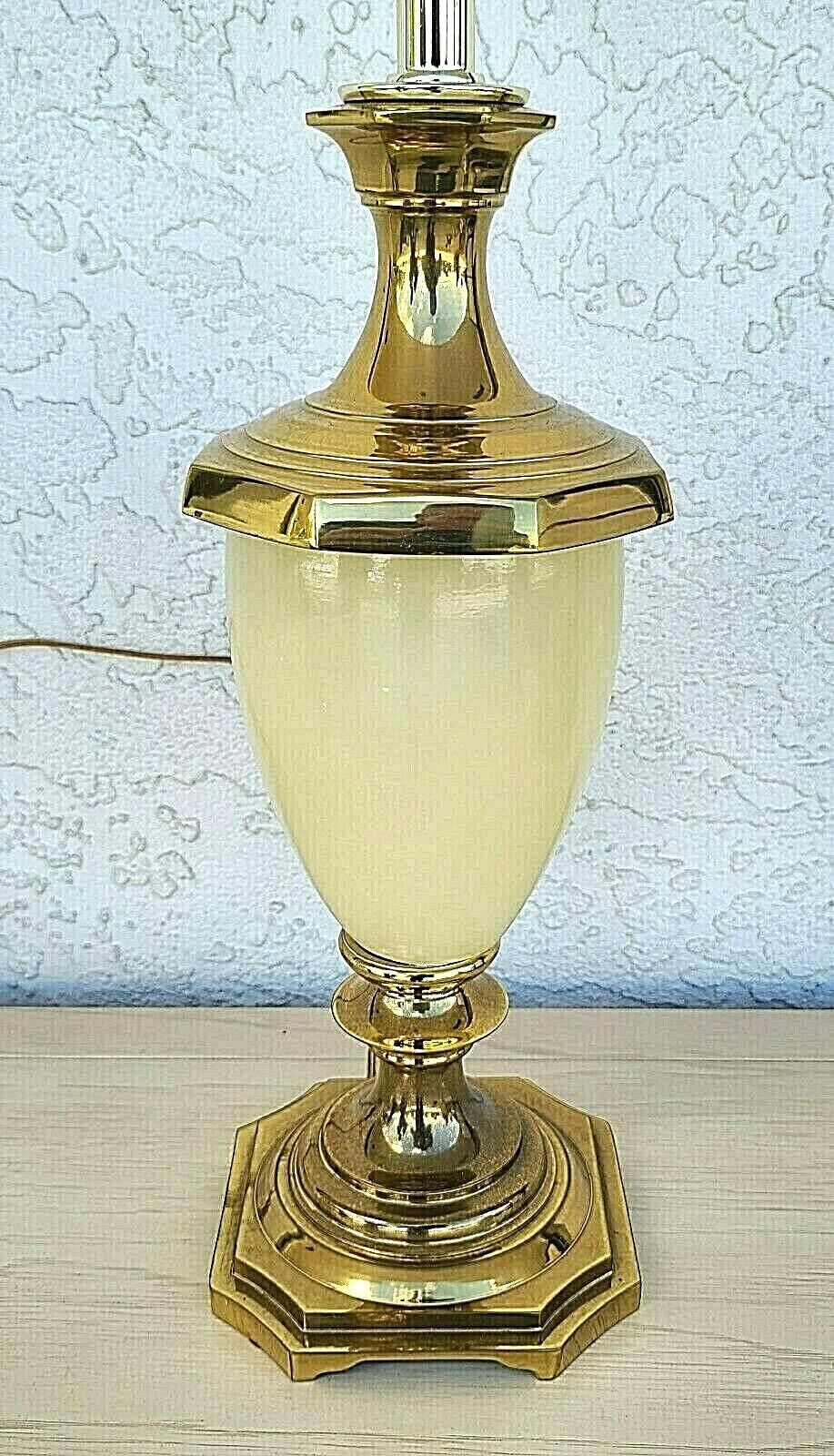 Vintage Art Deco High End Solid Brass and Opaline Table Lamp