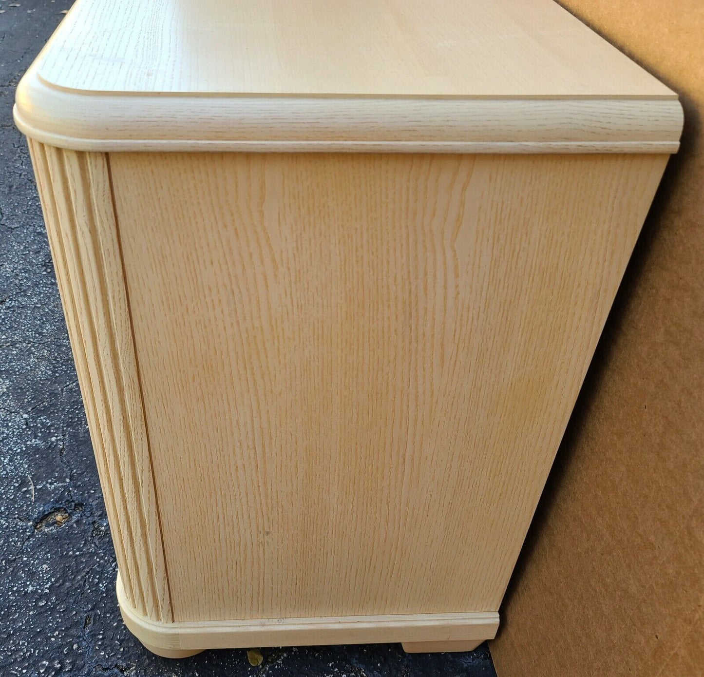 (2) MCM Modern Contemporary THOMASVILLE IMPRESSIONS Light Blond Wood Nightstands