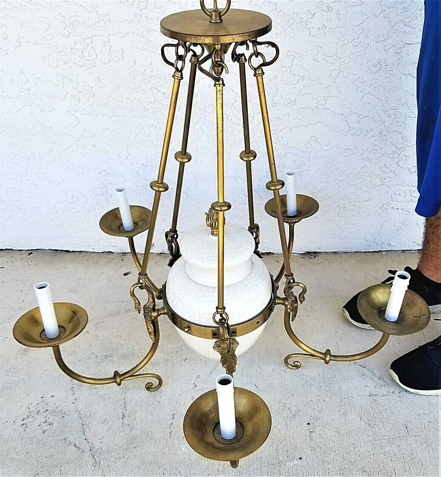 Vtg French Empire Brass Swans 5 Light Ceramic Urn Style Chandelier