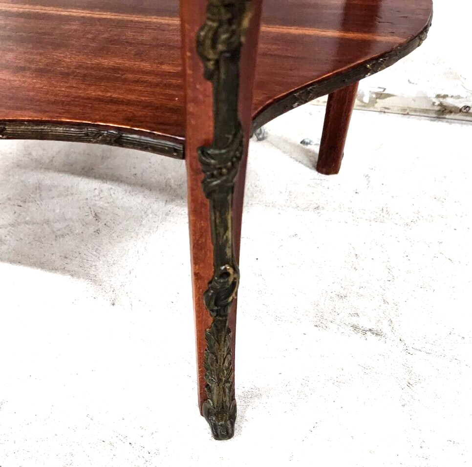 French Center Accent Lamp Table Louis XV Ormolu Mounts