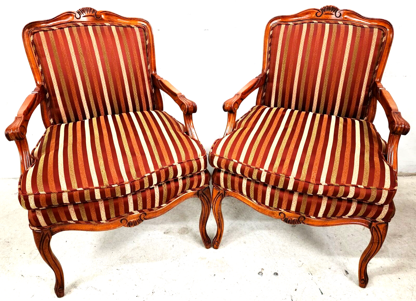 Pair of French Country Style Armchairs Accent Chairs