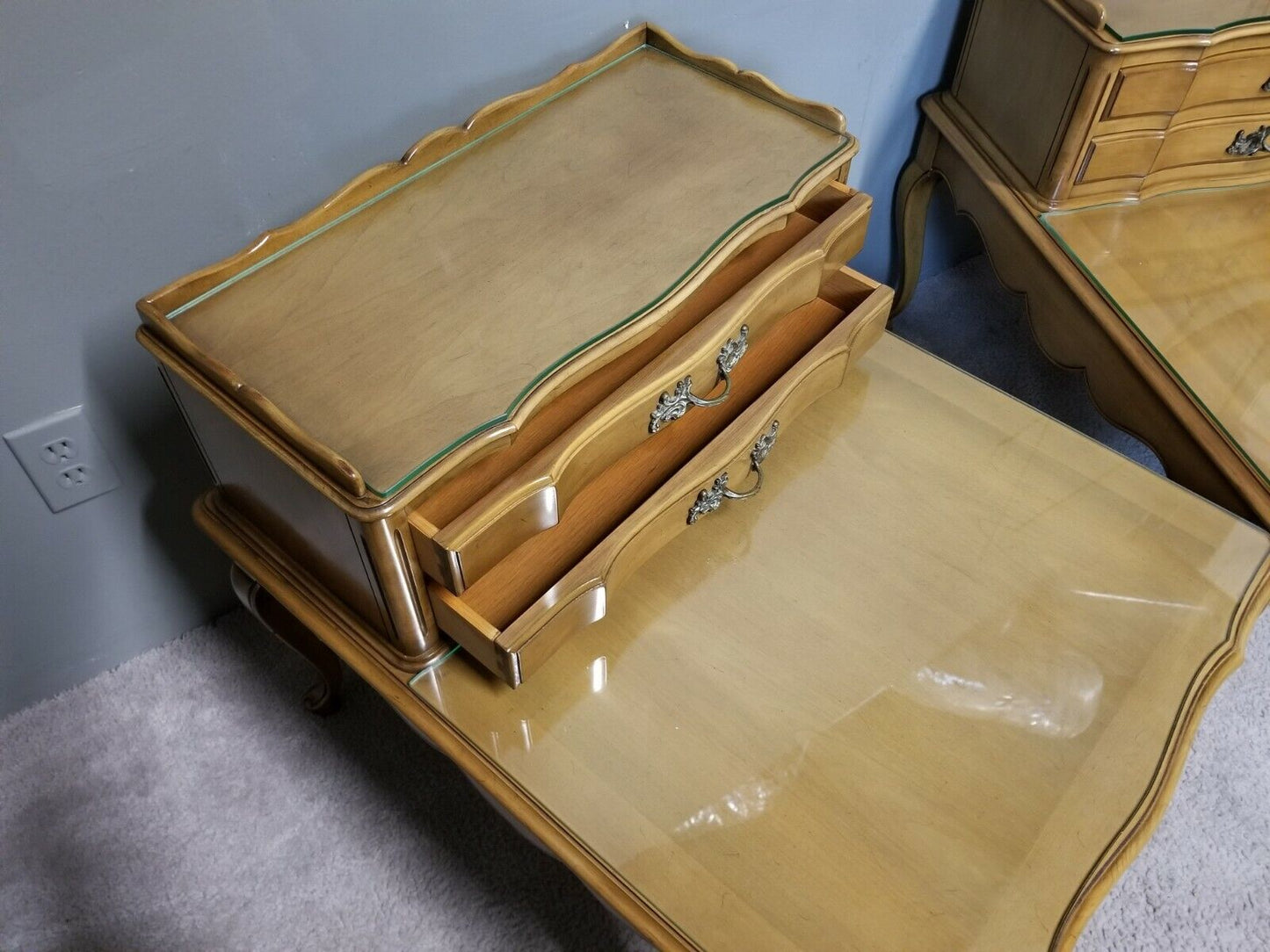 2 Vintage WHITE FURNITURE Co French Provincial Cherry End Tables Nightstands w Glass
