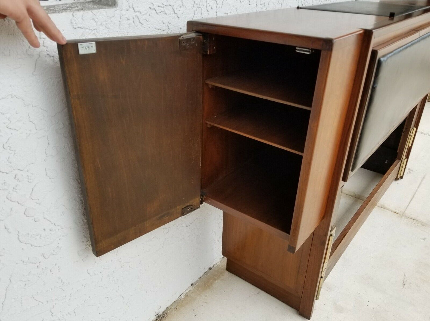 Vintage Jack Cartwright for FOUNDERS MCM Danish Modern Walnut Full Headboard