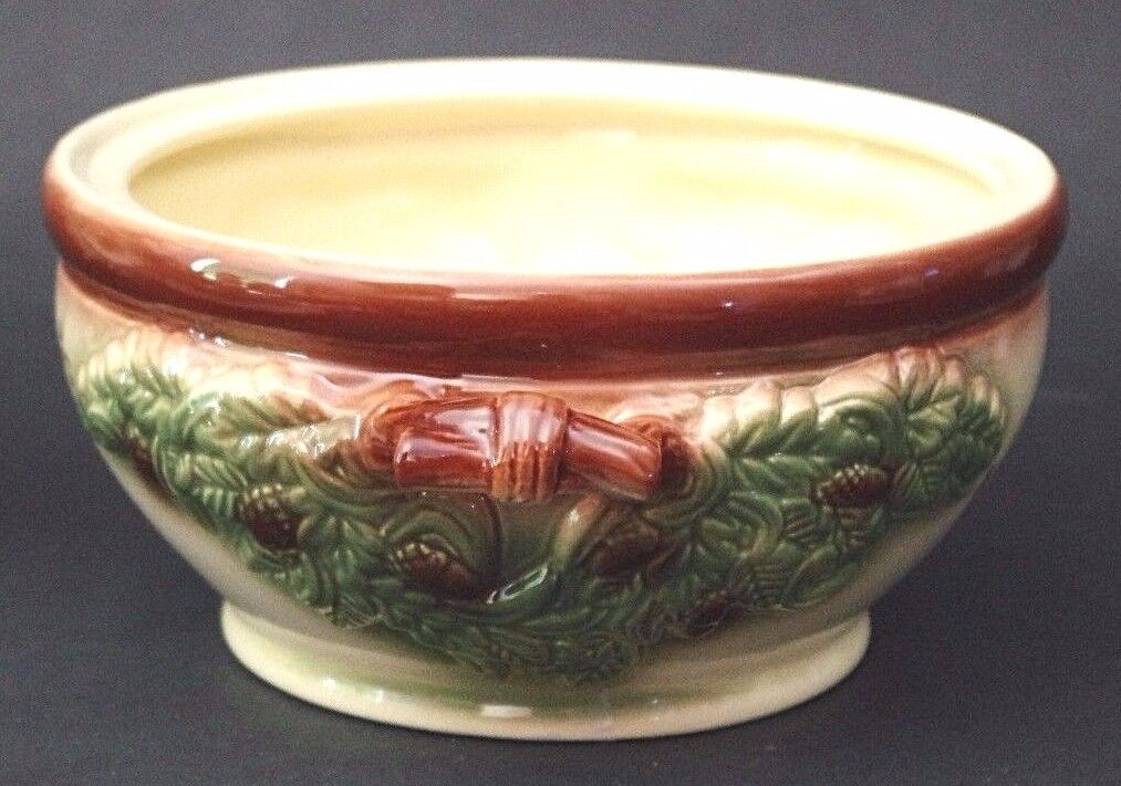 Antique KERAMIK STUDIO HANDMADE PEASANT POTTERY Wild Game Serving Soup Tureen
