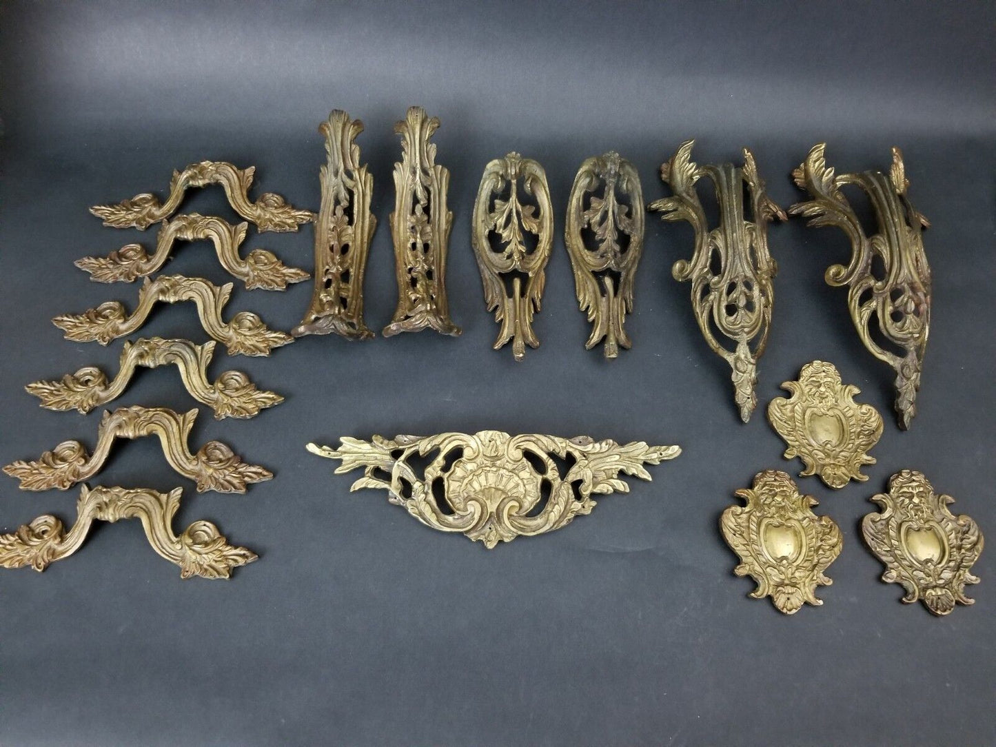 Door Drawer Pulls Handles Ornate Acanthus Leaf Gilt Bronze - Set of 2