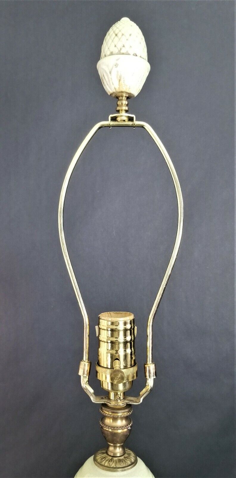 BRADBURN GALLERY Tropical Coastal Palm Leaves Crackle Finish Table Lamp